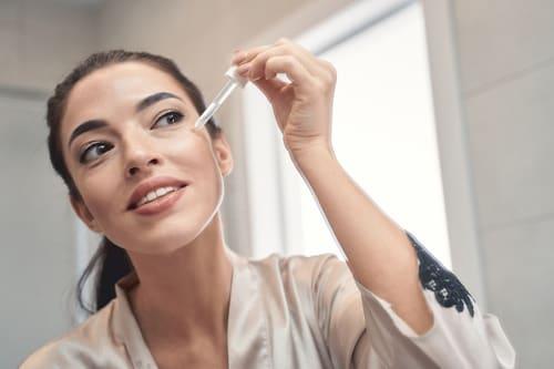 Does Retinol Help With Acne? (Yes—With Help From Exposed)