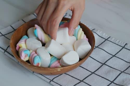 Does Sugar Cause Acne? (Not If You Balance With Exposed)