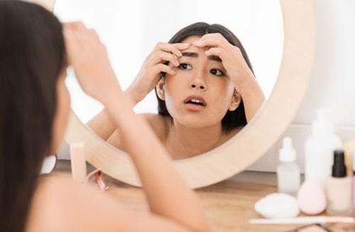 Bacterial Acne Vs Hormonal Acne (Treat Both With Exposed)