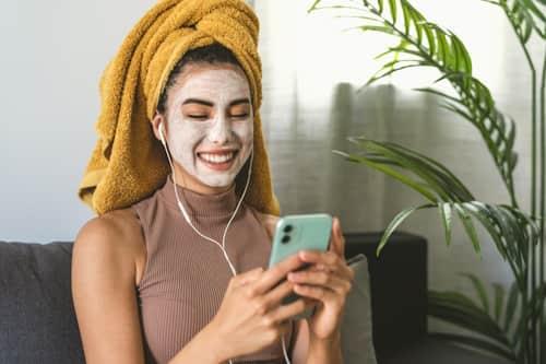 Is Slugging Good For Acne? (Only If You Use Exposed Too)